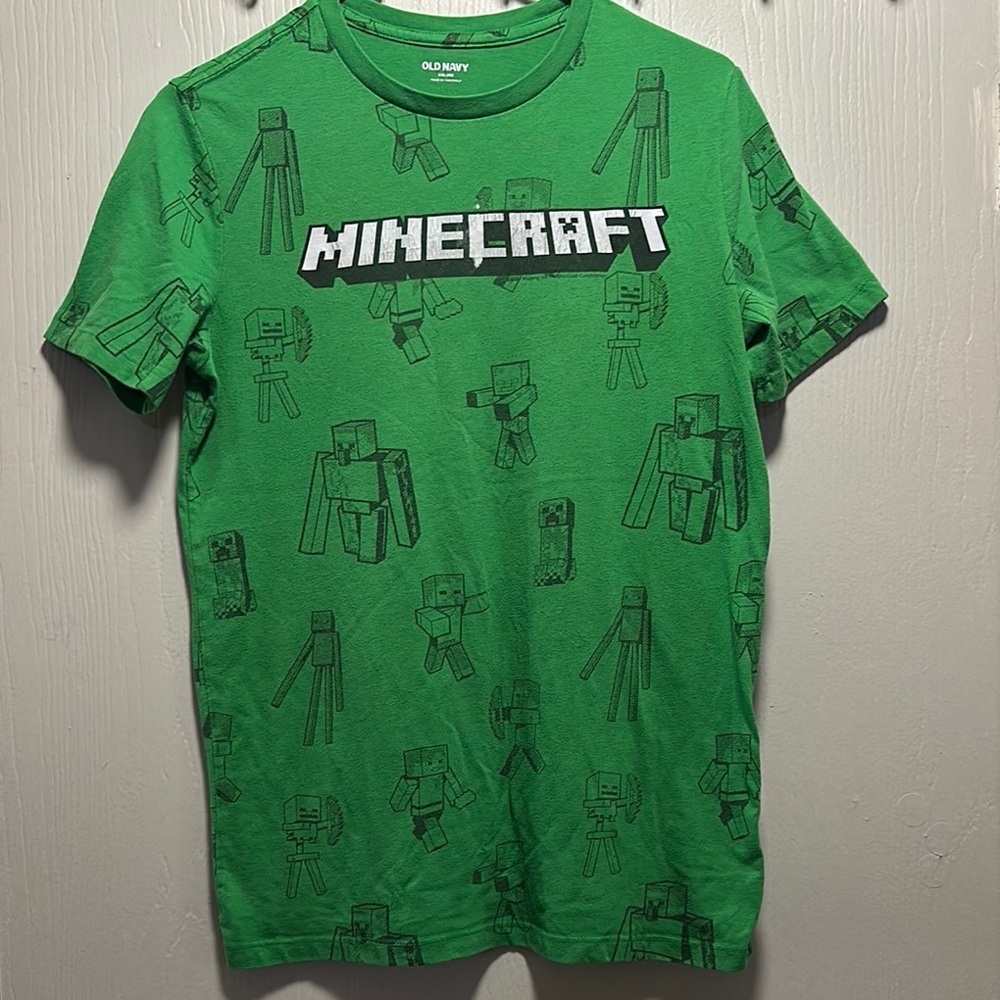 Old Navy Boys XXL (18) Minecraft Creeper Green T-Shirt | Gaming Tee | Kids Youth